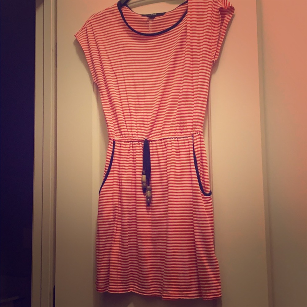 Forever 21 (XXI) Tunic Top